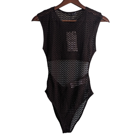 NWT zara open back perforated bodysuit - Picture 4 of 8